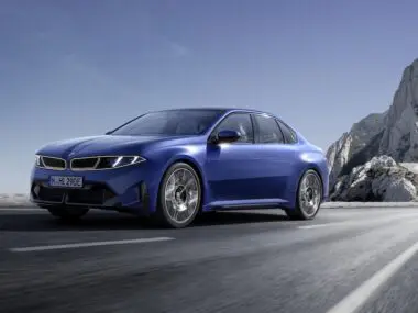 BMW unveils i3 electric sedan, with 900 km of range