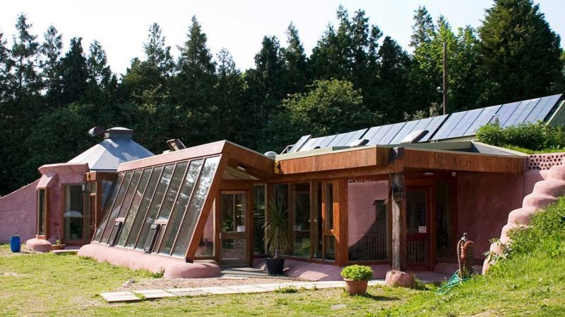 Off grid house with solar panels