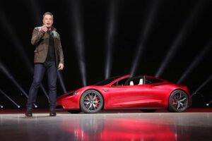Musk says “very intense” Tesla Roadster will go from zero to 100 in just 1.1 seconds