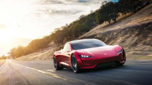 “The limits of physics:” Tesla’s new Roadster to be finally unveiled before Christmas