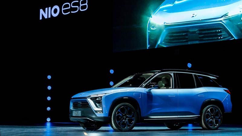 Nio ES8