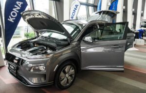 Kona electric busts range anxiety, with price and arrival hinted at for February 2019