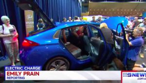 Queensland, ACT press Coalition to get “head out of sand” on electric vehicles