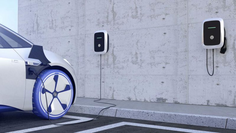 Vw To Offer Supply Clean Power And Evs As It Rivals Tesla