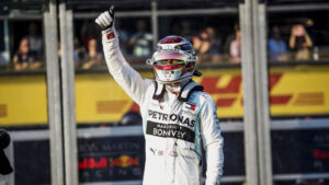 Lewis Hamilton considers future in all-electric Formula E
