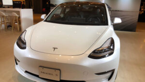 Tesla Model 3 becomes all-time best-selling electric car in US
