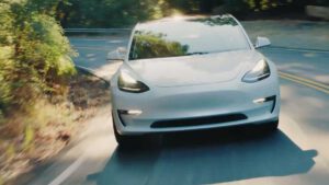 Model 3 checkout opens in Australia, as buyers make $30,000 “Tesla stretch”