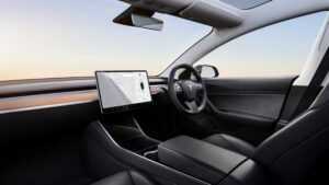 Tesla Model 3 pricing and sales go live in UK, with cheaper variant in lineup
