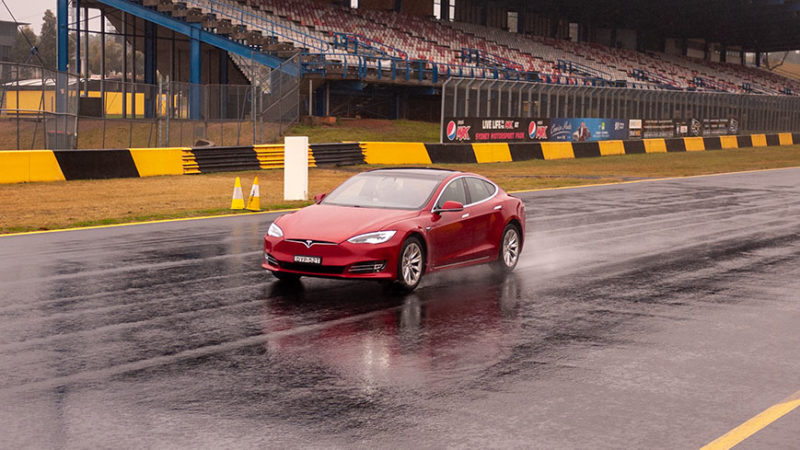 Tesla S Sydney raceway CEFC test day