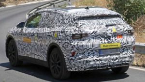 VW ID Crozz electric SUV prototype spotted in the wild