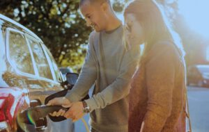 UK Labour wants to trial vehicle-to-grid via 2.5 million EV loans