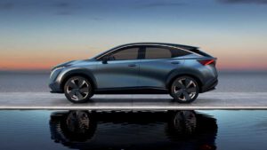 Nissan to offer electric versions of all models from mid-2020