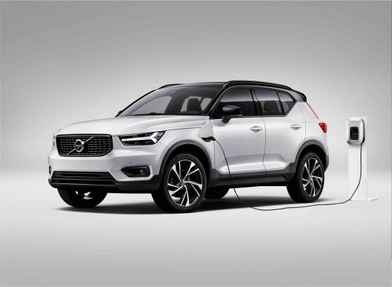 Volvo offers charging bonus to buyers of new plug-in hybrid EVs