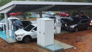 The worst case of “ICEing” at an electric vehicle charging station in history