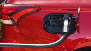Macquarie Uni develops new device that turns electric vehicles into charging stations