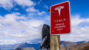 Tesla shares rally again on $3 billion share sale, talk of new gigafactory