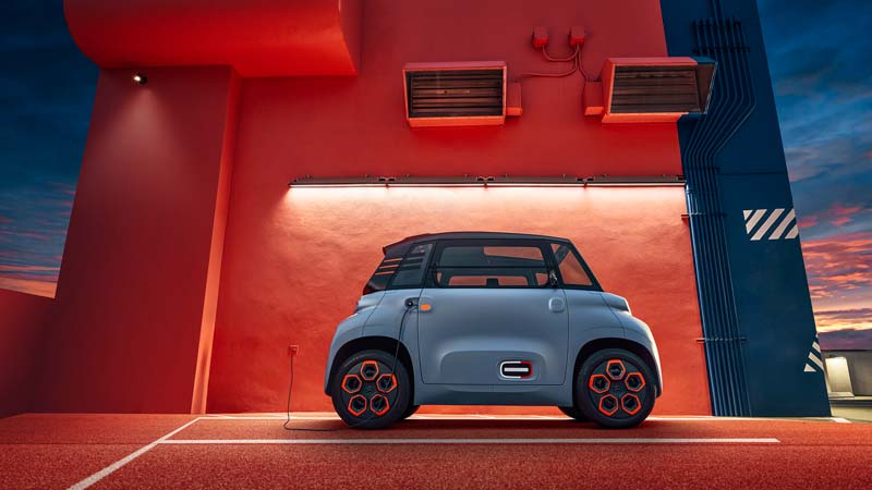 Citroën launches tiny electric Ami in new take on urban mobility