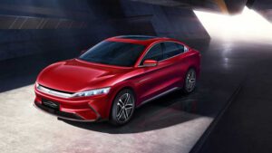 BYD introduces new “blade” EV battery and plans to sell EV parts to competitors