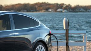 Tasmania targets electric vehicle tourism with new grants for chargers