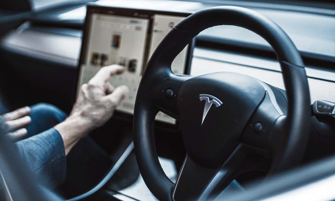 Tesla extends free for life Premium Connectivity to more Australia and ...