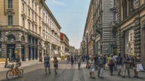 Heavily polluted Milan announces plan to limit cars in wake of Covid-19 lockdown
