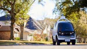 Refrigerated cupboard on wheels: California OKs autonomous delivery trial amid “shelter-in-place”