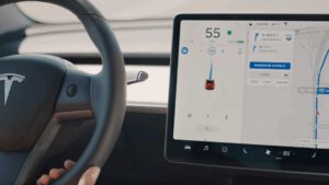 “New normal” for electric vehicle range will be 500km, says Musk