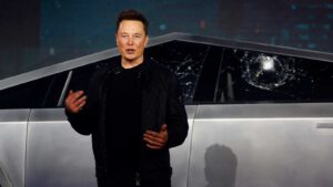 Elon Musk adds “snake jazz” to list of external sounds Tesla cars can play