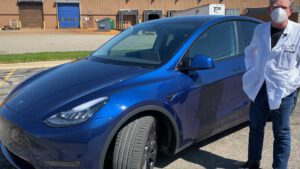 “Worth every penny”: Sandy Munro takes Model Y for a test drive
