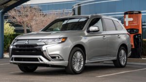 Transport commission blames fleet owners and business for Australia’s dirty car pool