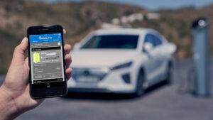 CEFC backs smart charging and vehicle-to-grid, but Taylor says no to EV targets