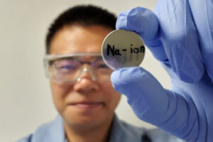 Researchers say ‘salty’ sodium battery as good as lithium-ion