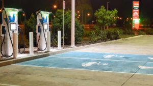 Council votes again to dump public EV fast charging station – then changes its mind