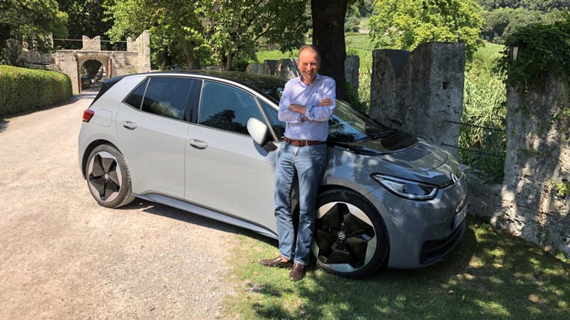 VW chair Herbert Diess with the ID.3 electric hatch. Source: Medium