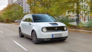 Electric vehicles boost UK second hand car market