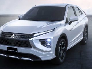 Japanese exterior of Mitsubishi Eclipse Cross PHEV