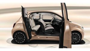 Fiat adds 500 Electric 3+1 with extra door to its EV line-up