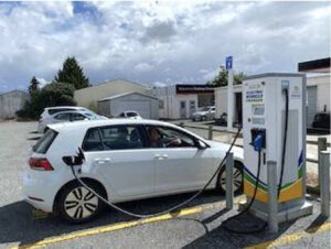 Driving a rental electric vehicle in New Zealand: Another way is possible