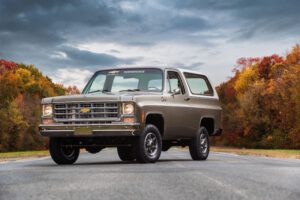 GM converts 1977 Chevy pick-up to all-electric, in bid for “EV aftermarket”