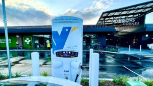 Evie Networks opens up Blue Mountains with latest fast charger