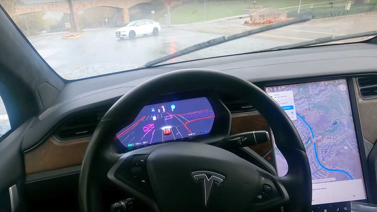 Tesla's "mind blowing" FSD beta self-driving software is learning quickly