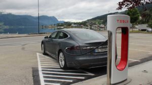 Nearly one in four new car sales in Europe are plug in electrics