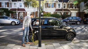 Shell to acquire UK’s biggest electric car charging network