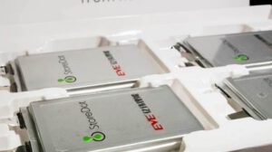 Israel’s StoreDot unveils “5-minute charge” EV battery