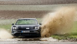Porsche previews new all-electric Taycan Turismo wagon