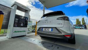 BP to host first green hydrogen refuelling pod at Australian petrol station