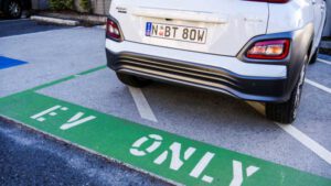 Iced: Petrol and diesel car drivers to be fined for parking in EV charging spots