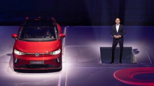 Volkswagen premieres electric, sporty and “emotional” ID.4 GTX