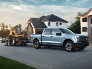 Ford reinvents F-150 Lightning with on-board generator to boost battery range
