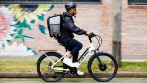 World’s 280 million electric bikes and mopeds slashing oil demand far more than electric cars